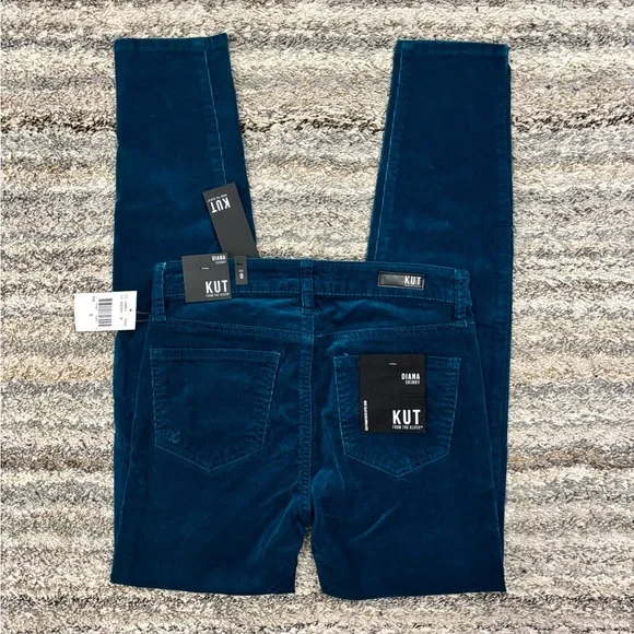 KUT From The Kloth Corduroy Diana Skinny Jeans Sz 0 NWTKUT Skinny Jeans NEW-